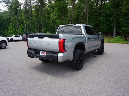 Used 2024 Toyota Tundra SR5 AWD/4WD image 21