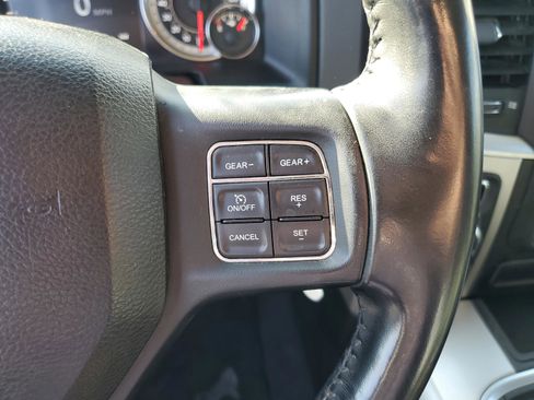 Used 2018 RAM 1500 Big Horn AWD/4WD image 22