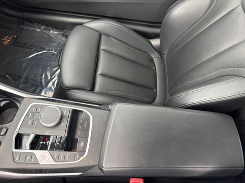 Used 2024 BMW 430i Convertible image 14