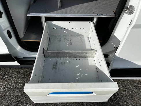 Used 2014 Ford Transit Connect XL image 19