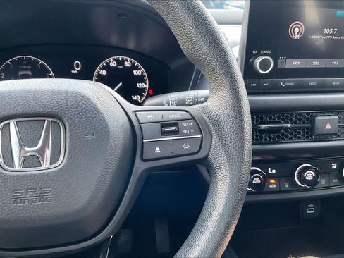 Used 2023 Honda HR-V LX image 24