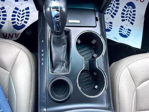 Used 2018 Ford Explorer FWD image 24