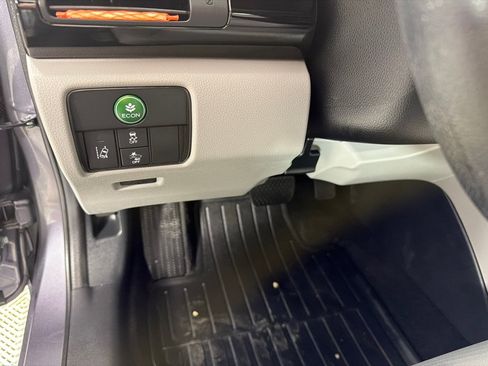 Used 2016 Honda Accord LX image 14