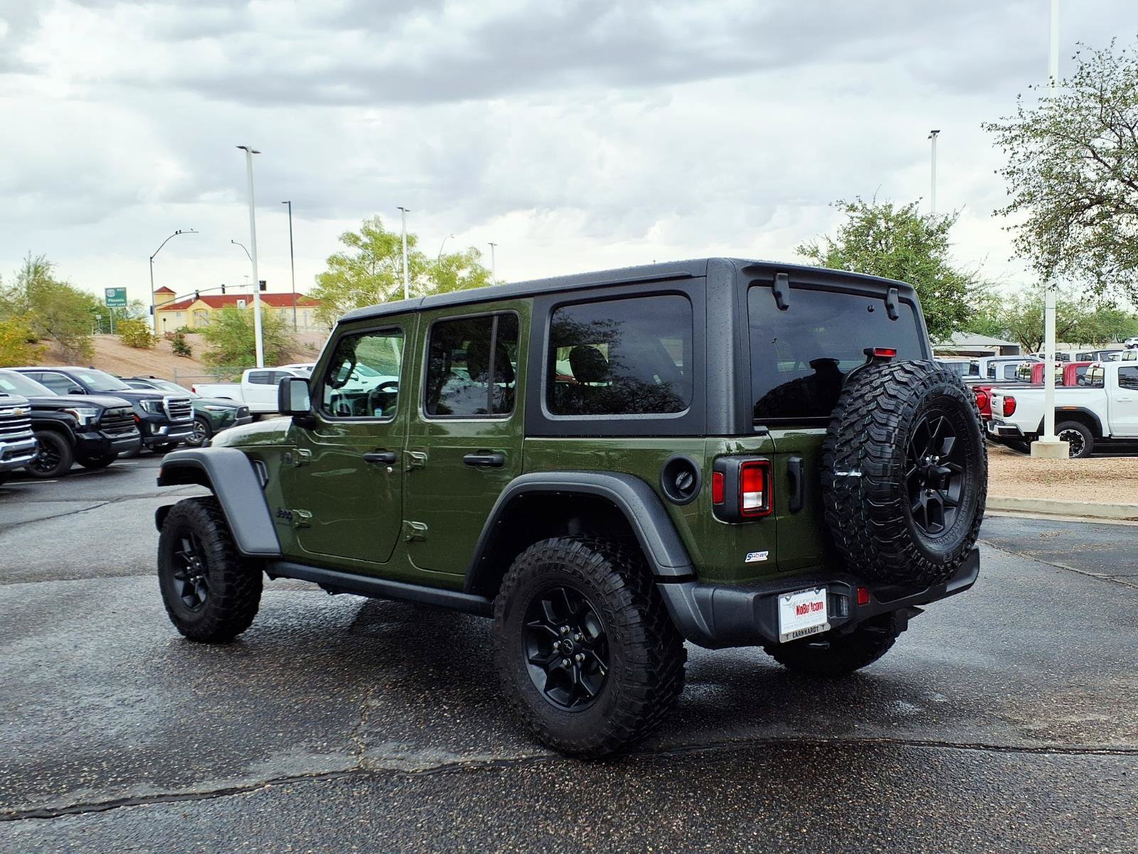 Used 2024 Jeep Wrangler Unlimited Sport AWD/4WD image 8