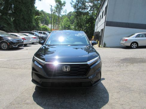 Used 2025 Honda CR-V EX image 8