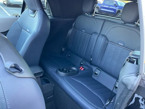 Used 2025 MINI Cooper S image 17