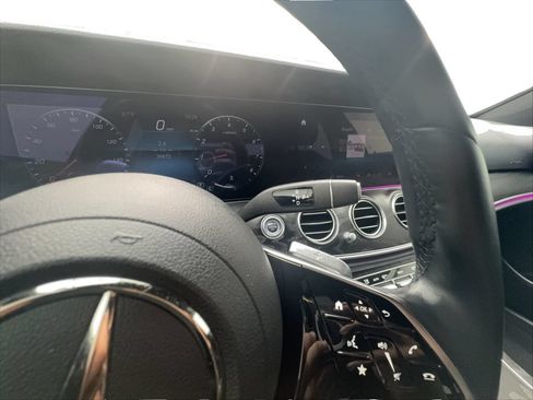 Used 2023 Mercedes-Benz E 350 Sedan image 34