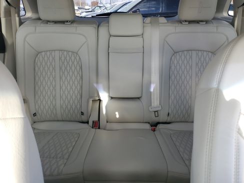 Used 2019 Lincoln Nautilus Black Label image 19