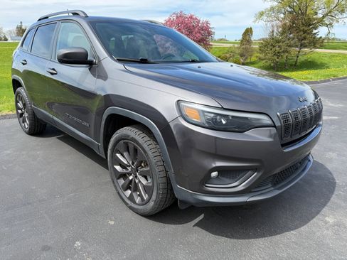 Used 2021 Jeep Cherokee Latitude Lux 80th Anniv w/ Quick Order Package 26U 80TH AWD/4WD image 2