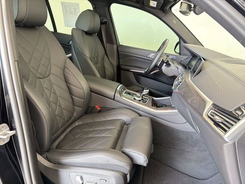 Certified 2023 BMW X5 xDrive40i w/ Premium Package AWD/4WD image 31