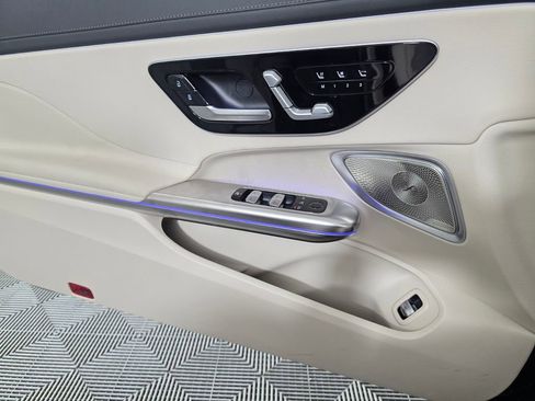 New 2026 Mercedes-Benz CLE 53 AMG 4MATIC Cabriolet image 17