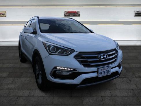 Used 2017 Hyundai Santa Fe Sport image 1