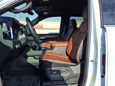 New 2026 GMC Sierra 1500 Denali Ultimate image 7