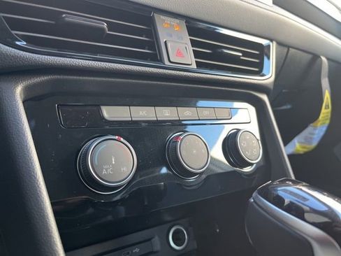 New 2026 Volkswagen Taos S image 20