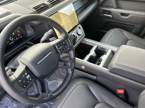 New 2026 Land Rover Defender 130 V8 image 5