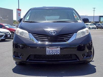 Used 2015 Toyota Sienna LE