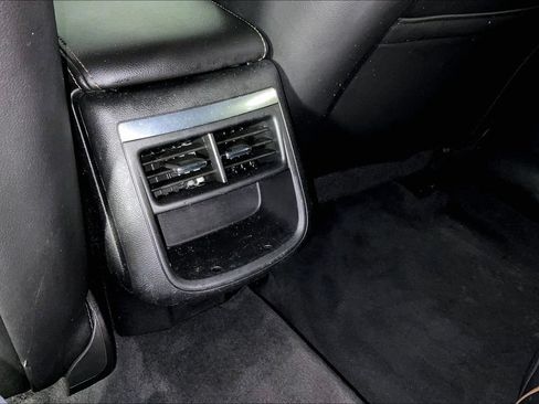 Used 2016 Chevrolet Impala LTZ FWD image 30