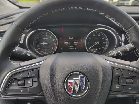 Used 2022 Buick Encore GX Select AWD/4WD image 33