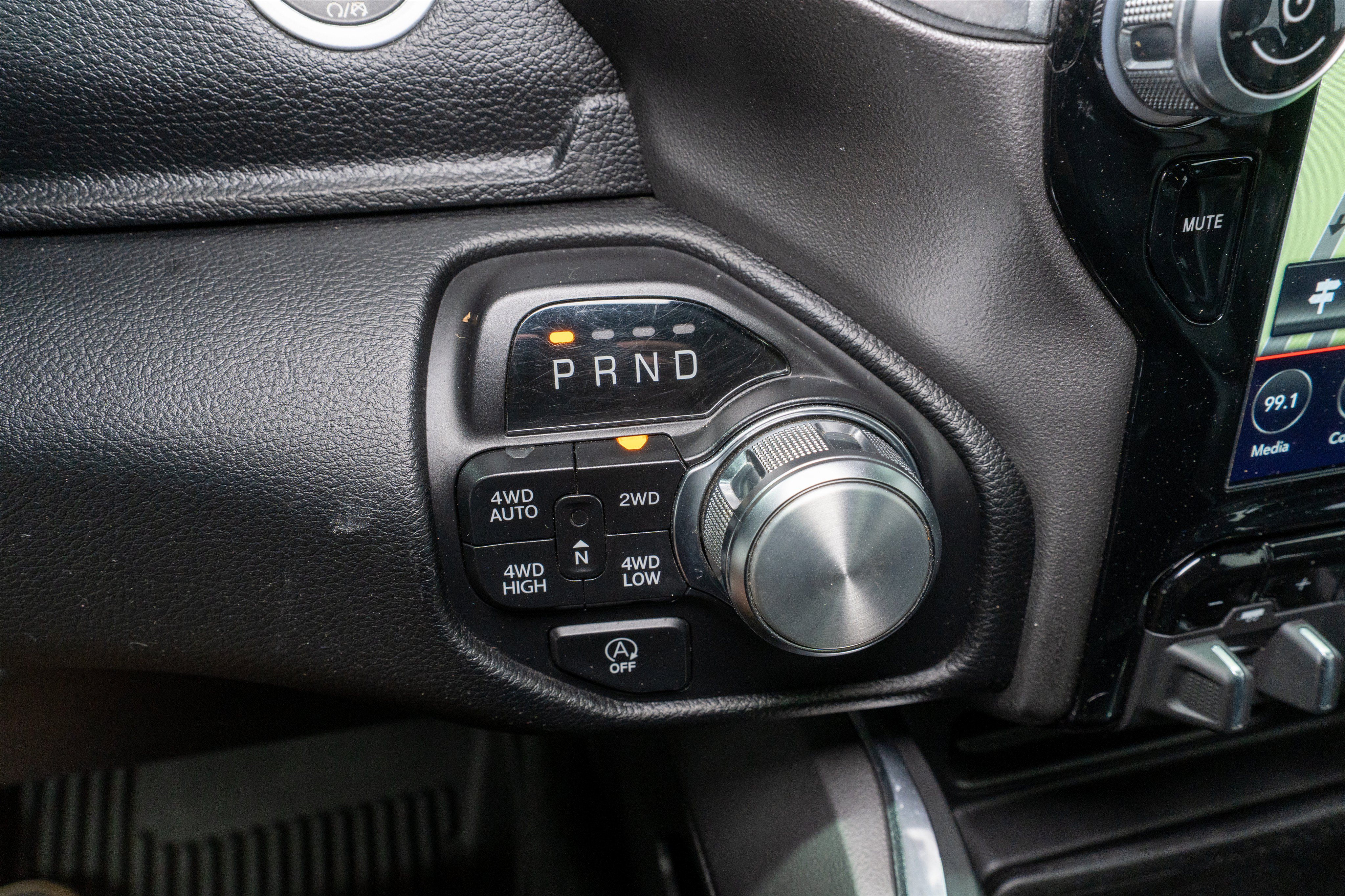 Used 2021 RAM 1500 Laramie AWD/4WD image 23