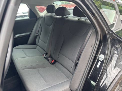 Used 2025 Kia K4 FWD image 37