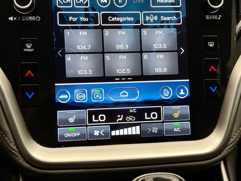 Used 2023 Subaru Outback Onyx Edition AWD/4WD image 10