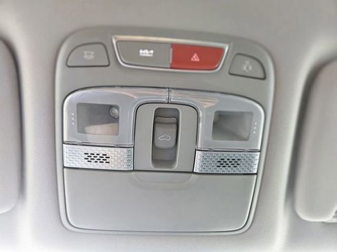 Used 2025 Kia Telluride S FWD image 27