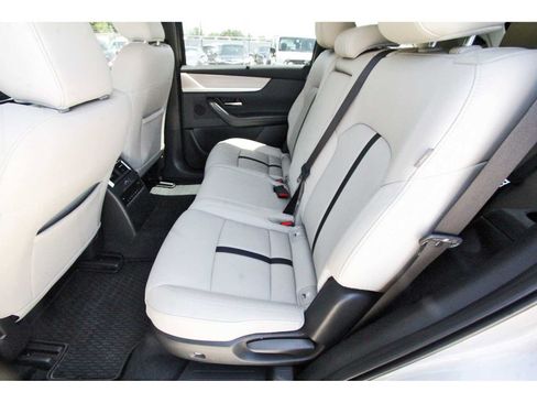 Certified 2026 MAZDA CX-90 3.3 Turbo w/ Preferred Package AWD/4WD image 12