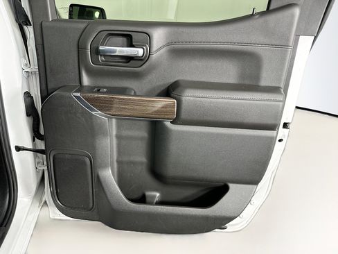 Used 2021 Chevrolet Silverado 1500 LT Trail Boss w/ Bed Protection Package image 29