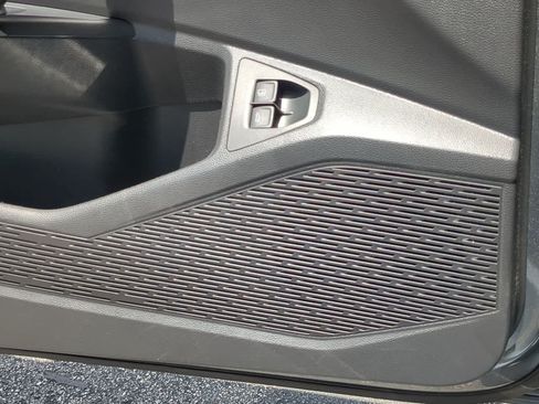 Used 2022 Volkswagen Jetta SE FWD image 31