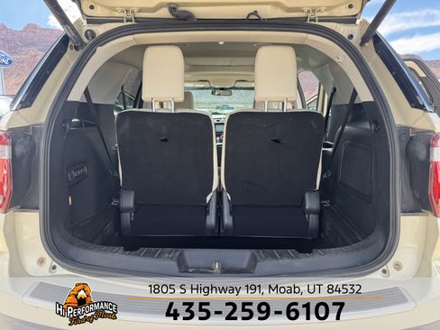 Used 2018 Ford Explorer Platinum image 41