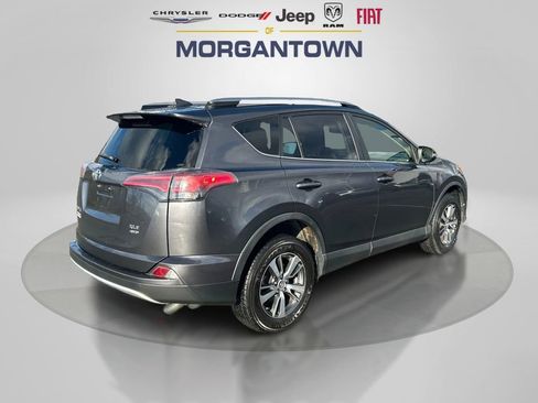 Used 2018 Toyota RAV4 XLE image 5