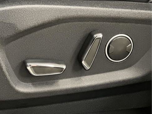 Used 2015 Ford Edge SEL w/ Equipment Group 201A image 27