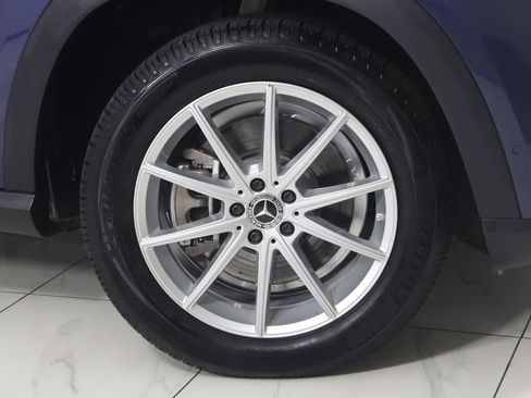 Used 2024 Mercedes-Benz GLE 350 4MATIC w/ 3rd Row Seat Package image 16
