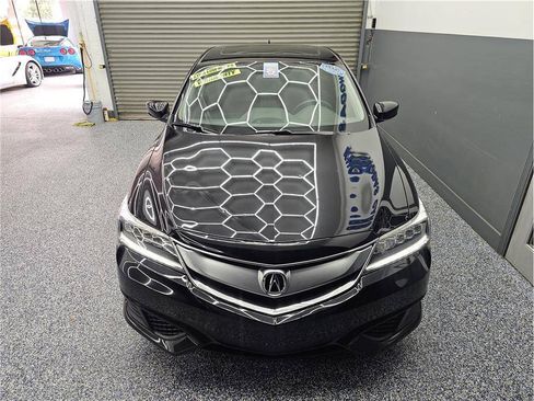Used 2018 Acura ILX FWD image 8