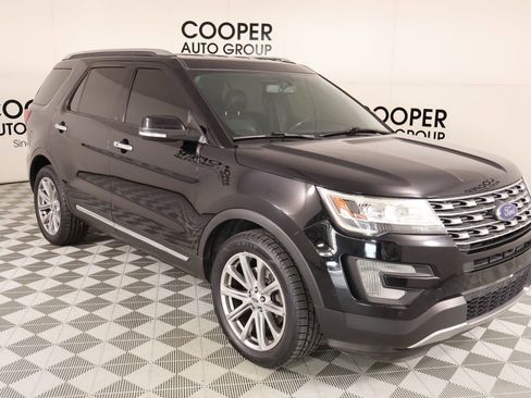 Used 2017 Ford Explorer Limited AWD/4WD image 1