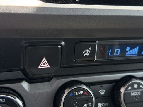 Used 2021 Toyota Tacoma TRD Pro AWD/4WD image 22