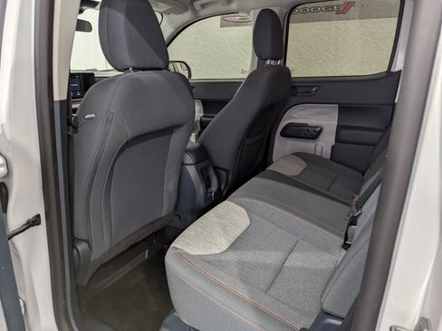 Used 2022 Ford Maverick XLT FWD image 12