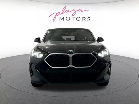 New 2026 BMW X2 xDrive28i w/ Technology Package AWD/4WD image 8