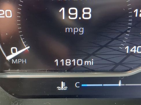 Used 2024 GMC Sierra 1500 AT4X image 28