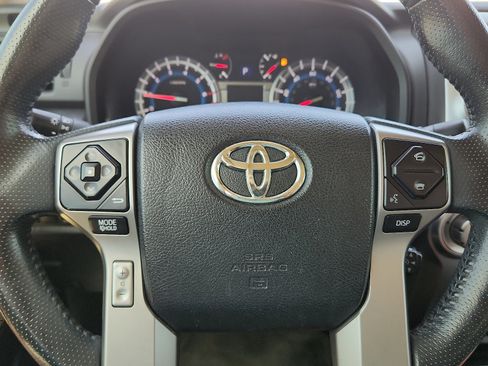 Used 2016 Toyota 4Runner SR5 Premium RWD image 19