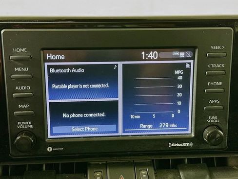 Used 2021 Toyota RAV4 XLE Premium image 16