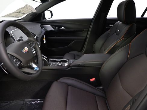 New 2026 Cadillac CT4 V w/ LPO, ONYX Package image 13