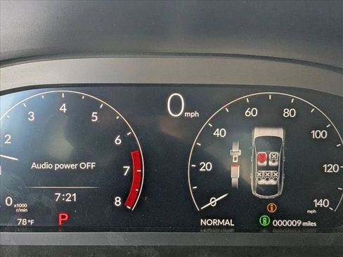 Certified 2025 Acura ADX AWD image 10