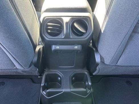 New 2026 Jeep Gladiator Sport image 34