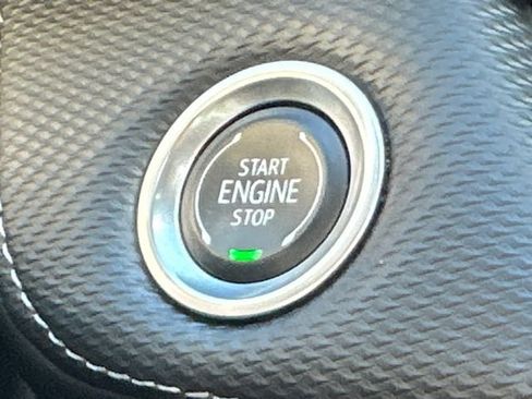 Certified 2025 Chevrolet Equinox LT AWD/4WD image 35