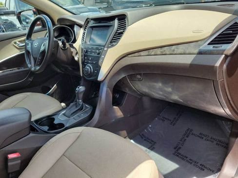 Used 2017 Hyundai Santa Fe Sport AWD/4WD image 10