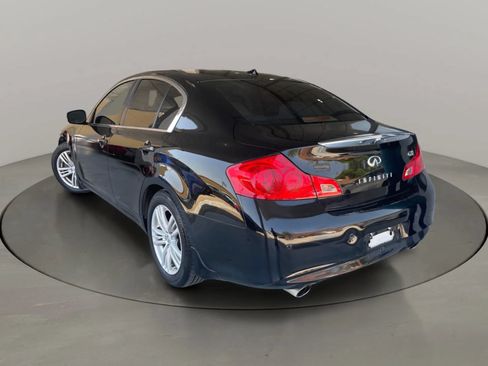 Used 2013 INFINITI G37 Journey w/ Premium Pkg RWD image 3