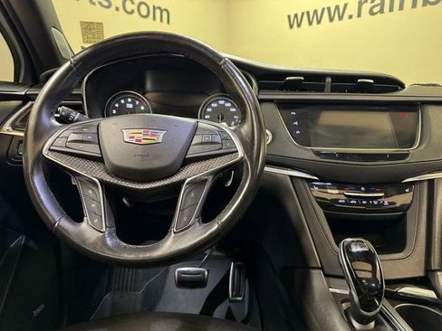 Used 2020 Cadillac XT5 Sportv image 9