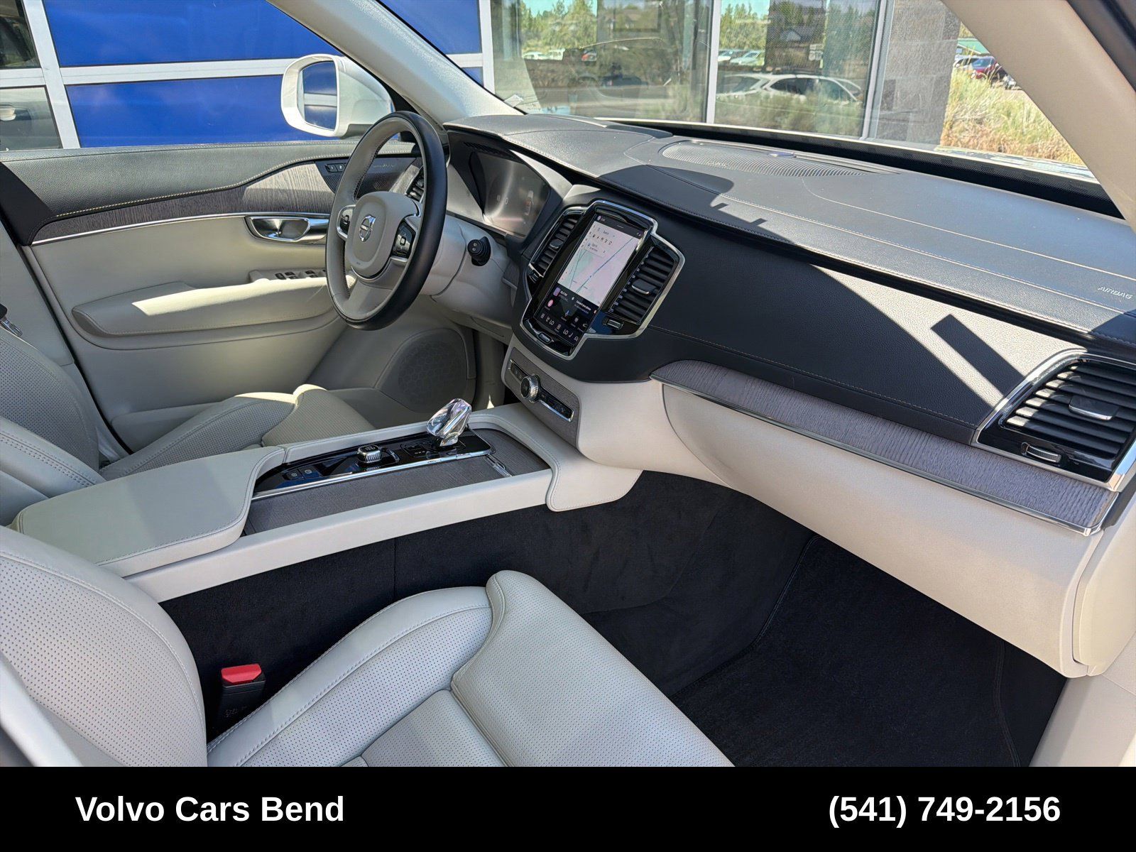 Used 2023 Volvo XC90 T8 Ultimate AWD/4WD image 27