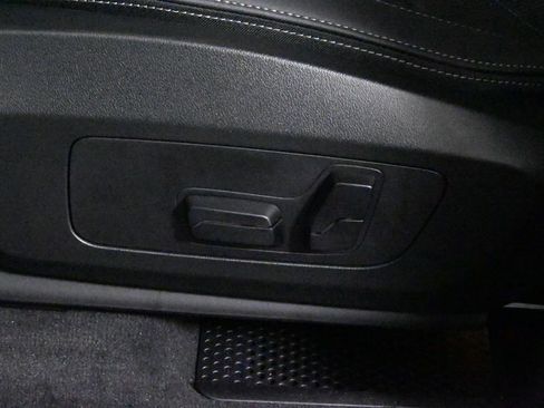 Used 2026 BMW X1 xDrive28i w/ Convenience Package image 27